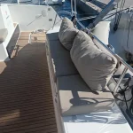 Rear cockpit and tender - Used catamaran Fountaine Pajot Lucia 40 for sale by your dealer Canet Boat Plaisance in the Mediterranean Sea
