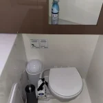 Toilets - Used catamaran Fountaine Pajot Lucia 40 for sale by your dealer Canet Boat Plaisance in the Mediterranean Sea